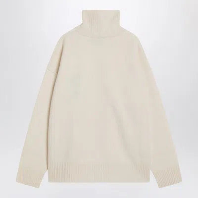 Ami Alexandre Mattiussi Ami Paris De Coeur Turtleneck Sweater In Gray