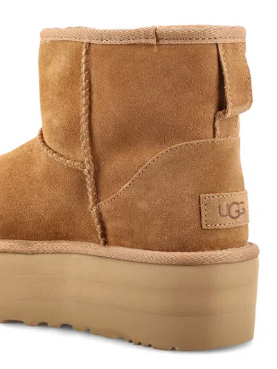 Ugg Boots In Brown