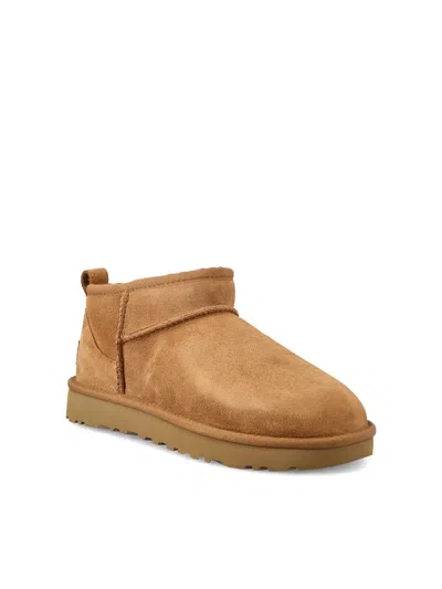 Ugg Boots In Brown