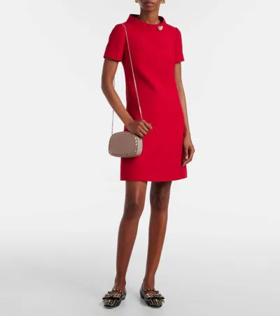 Valentino Rockstud Mini Grainy Leather Crossbody In Pink