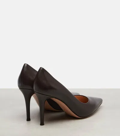 Gianvito Rossi Gianvito 85 Glossy Nappa Leather Pumps Shoes In Brown
