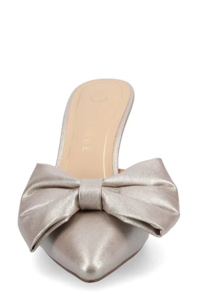 Journee Collection Women's Tiarra Pointed Toe Evening Pumps In Gold