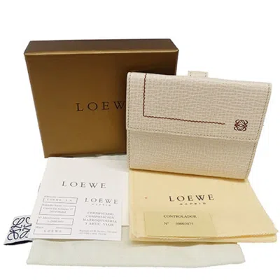 Pre-owned Loewe Ivory Leather Wallet (bi-fold) () In White