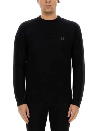 Fred Perry Printed Duchesse Mini Skirt With Pleats In Black