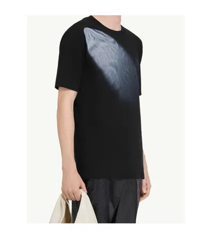 Mm6 Maison Margiela Mm6 By Maison Margiela Gradient Effect Black T-shirt With Subtle Graphic Print In Blue