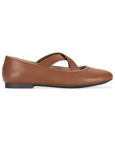 Wild Pair Women's Viehnna Crisscross Ballet Flats, Exclusively At Macy's In Brown
