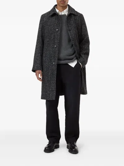 人字斜纹针织图案外套