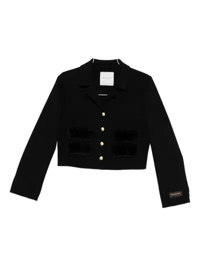 细节排扣短款夹克