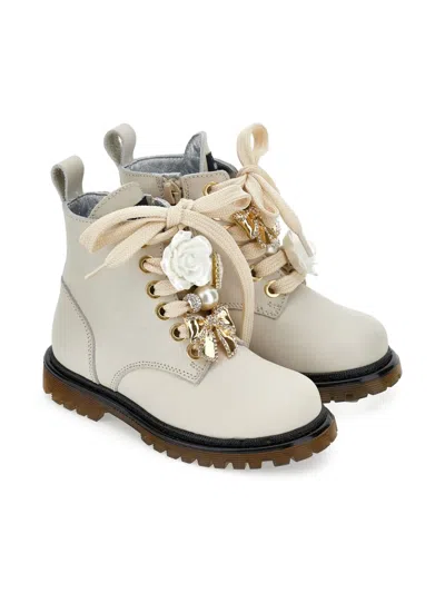 Monnalisa Kids' Floral-appliqué Boots In Neutral