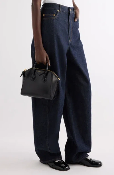 Givenchy Borsa A Mano Antigona Piccola In Pelle Cioccolato  Donna In Black