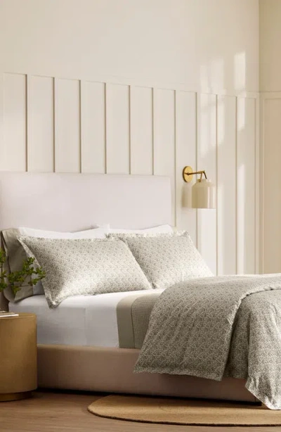 Boll & Branch Signature Cotton Bloom Duvet Set In Neutral