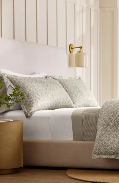 Boll & Branch Signature Cotton Bloom Duvet Set In Neutral