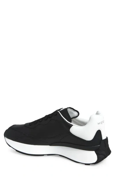 Alexander Mcqueen Mcqueen Sprint Runner Sneaker In Multi