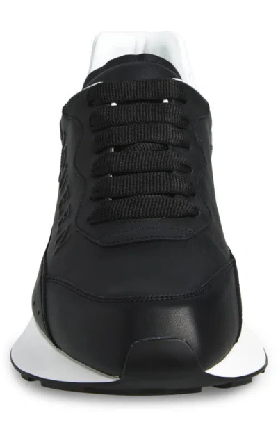 Alexander Mcqueen Mcqueen Sprint Runner Sneaker In Multi