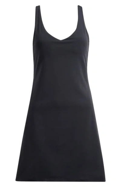 Spanx ® Booty Boost® V-neck Dress In Black
