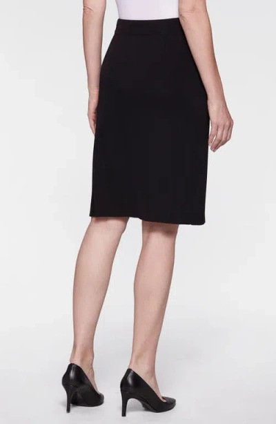Misook Plus Size Straight Pull-on Skirt In Black