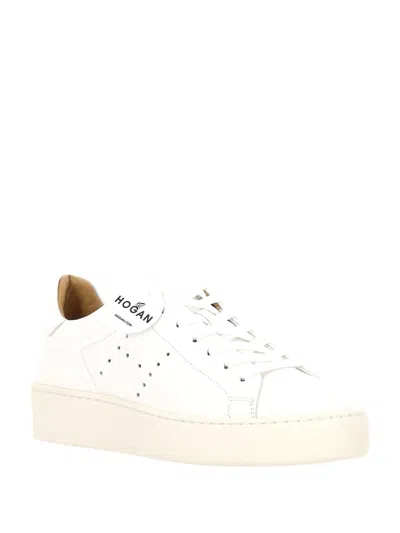 Hogan H672 Lace-up Sneakers In White