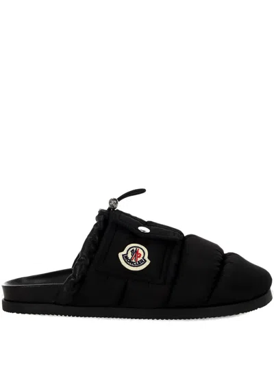 Moncler Flat Shoes In Black