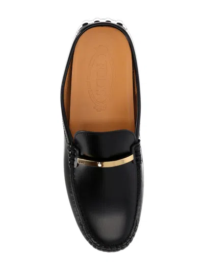 Tod's Flat Shoes In Black