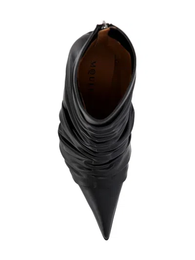 Alexander Mcqueen Boots In Black