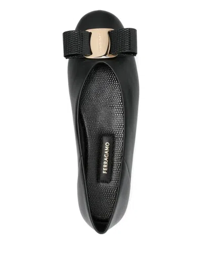 Ferragamo Leather Round Toe Ballerina Shoes With Bow Detail In Black