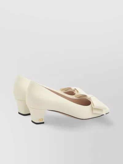 Valentino Garavani Bowow Pumps In Yellow