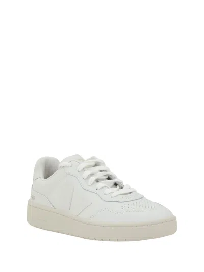 Veja V 90 Sneakers In White Leather In White