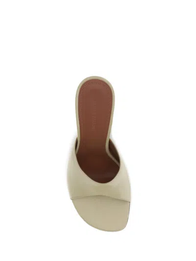 Amina Muaddi Sabot Taylor In Pelle Gialla Pastello  Donna In Neutral