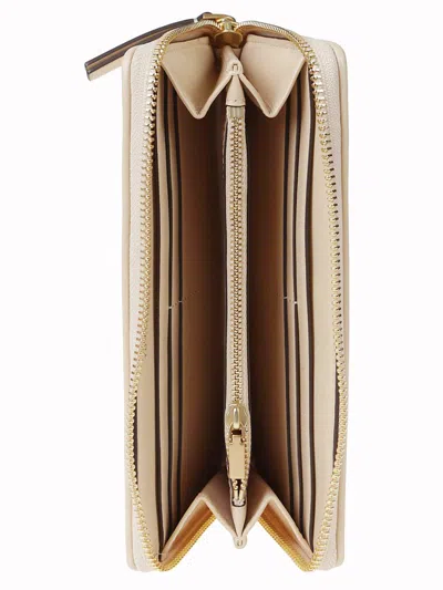 Tory Burch Kira Diamond Continental Wallet In Neutral