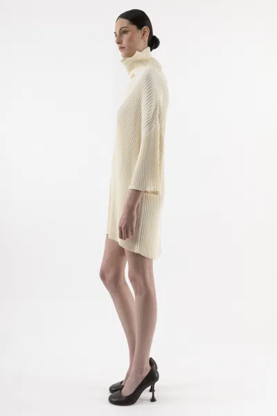 Arakii Braided Knit Sweater In White