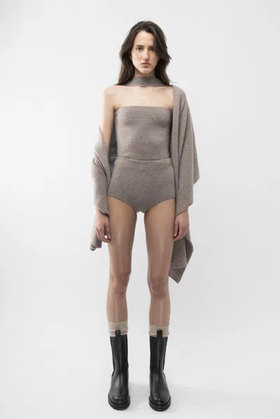 Arakii Knitted Reversed Halter In Gray