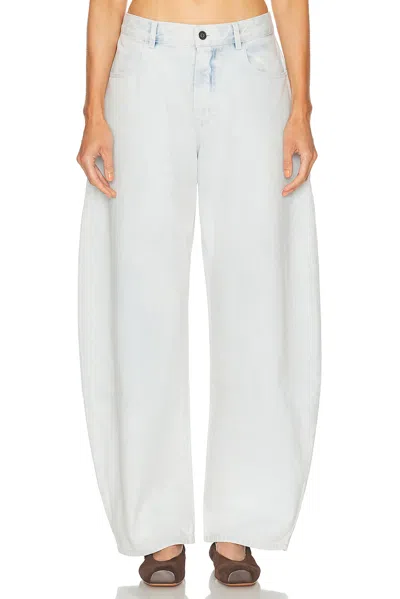 Alaïa Rounded Jeans In Ice Denim In Blue