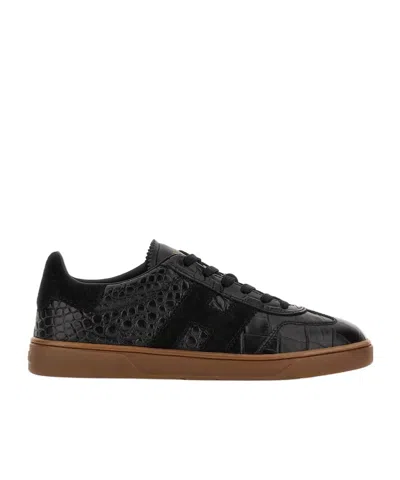 Hogan Black Logo Patch Sneakers In Black