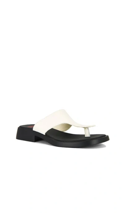 Camper Dana Thong Sandal In White, Women's At Urban Outfitters In White