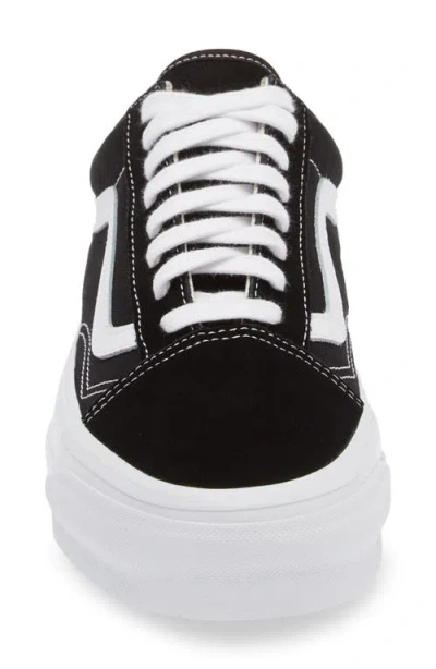 Vans Stitched Low-top Silhouette Rubber Sole Sneakers In Black