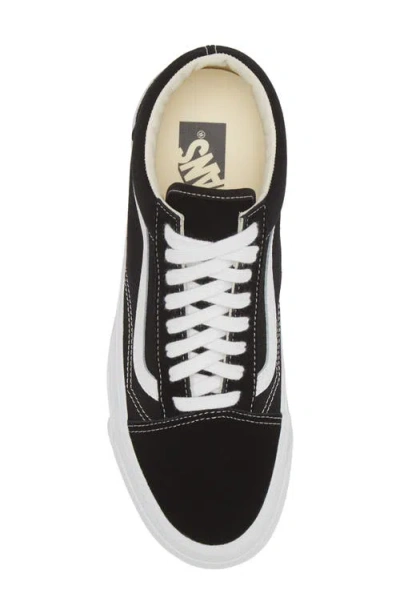 Vans Stitched Low-top Silhouette Rubber Sole Sneakers In Black