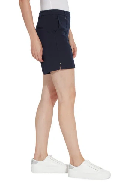 Lyssé Amanda Stretch Twill Short In True Navy In Blue