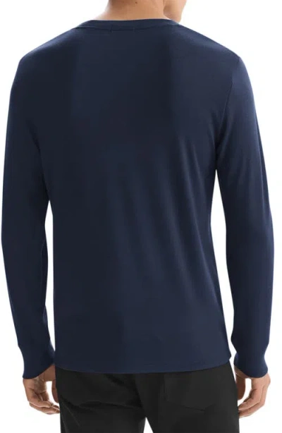 Theory Essential Long Sleeve T-shirt In Blue