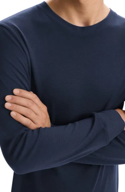 Theory Essential Long Sleeve T-shirt In Blue