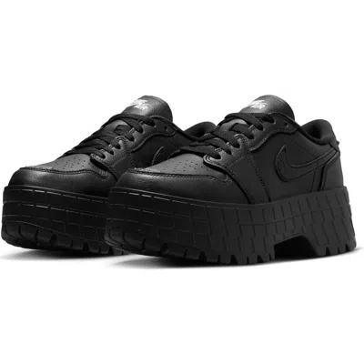 Jordan Women's Air  1 Brooklyn Low Shoes In Black