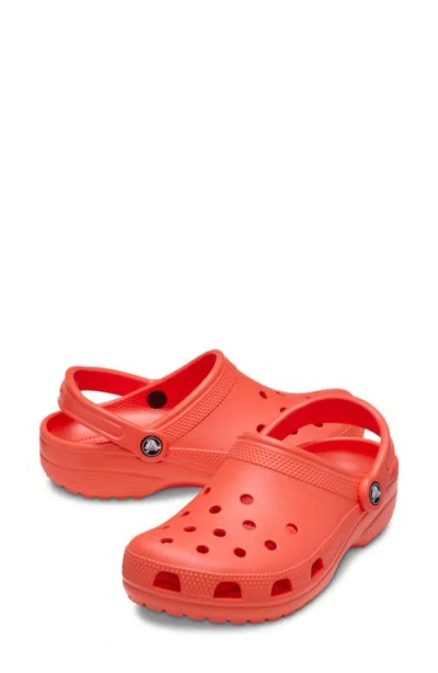 Crocs Classic Clog In Starfish