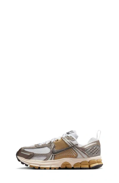 Nike Kids' Vomero 5 Sneaker In Brown