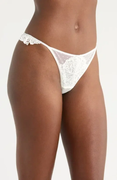 Hunkemoller Hunkemöller Posie Ruffle Lace & Mesh G-string In White