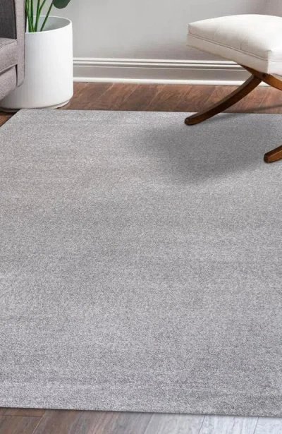 Jonathan Y Haze Solid Low-pile Area Rug In Gray