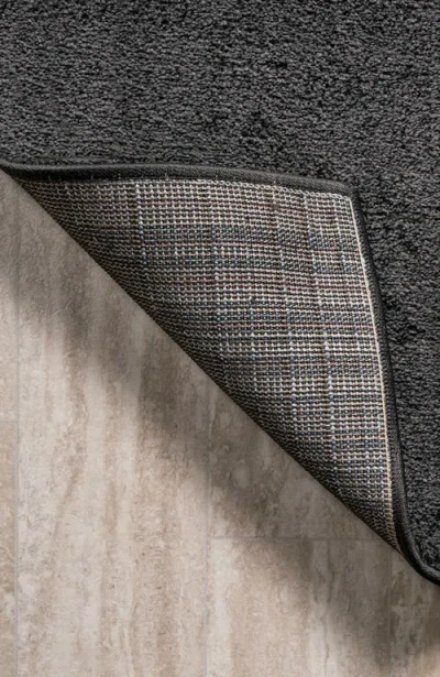 Jonathan Y Haze Solid Low-pile Area Rug In Black
