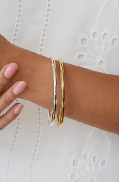 Argento Vivo Sterling Silver Two-tone Bangle Set In Metallic