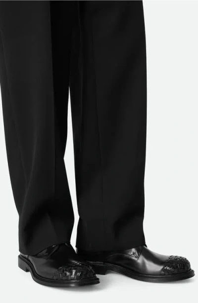 Bottega Veneta Leather Lace-up Shoes Featuring Signature Detail In Black