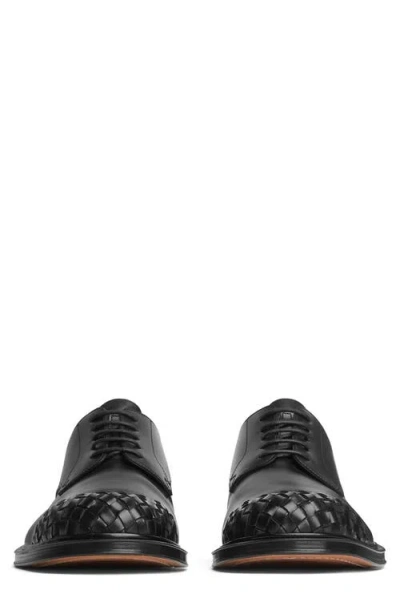 Bottega Veneta Leather Lace-up Shoes Featuring Signature Detail In Black