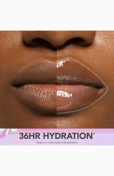 Buxom Power-full Plumping Peptide Tip Lip Treatment In White