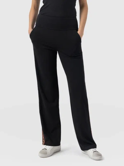 Saint And Sofia Saint + Sofia Runway Pant In Black
